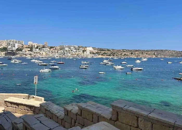 Apartament Modern Duplex By The Sea, Next To Xemxija Bay